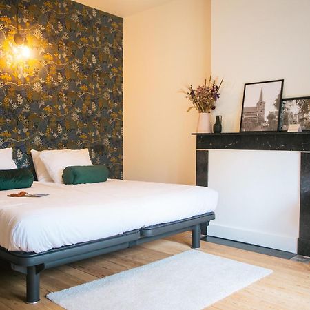 B&B Het Notarishuis - Authentiek Verblijf Nabij Maastricht Voeren Eksteriør bilde