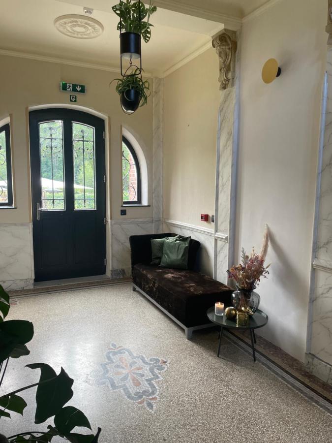 B&B Het Notarishuis - Authentiek Verblijf Nabij Maastricht Voeren Eksteriør bilde